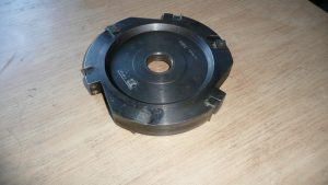 Продаются фрезы б/у