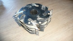 Продаются фрезы б/у