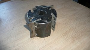 Продаются фрезы б/у