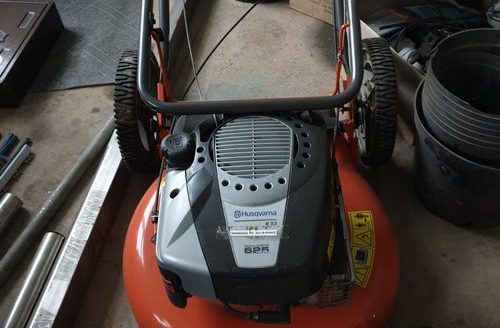 Продается газонокосилка Husgvarna R53 б/у